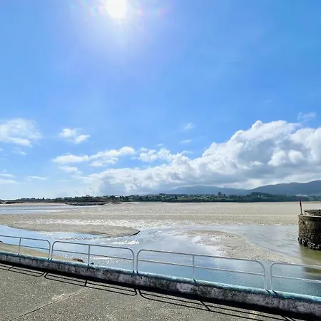 The Cliffs A Ribeira - Peizas Apartment