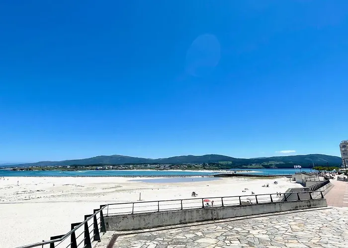 The Cliffs A Ribeira - Peizas Foz