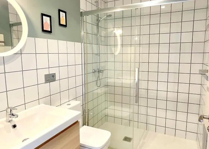 The Cliffs A Ribeira - Peizas * Foz